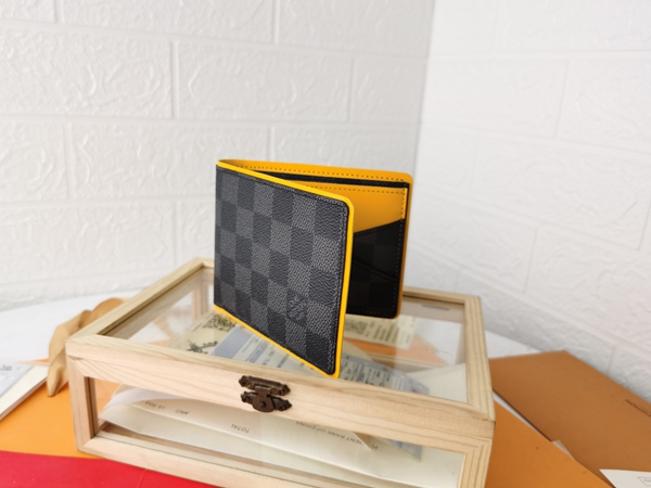 LVコピーウォレット正面デザイン